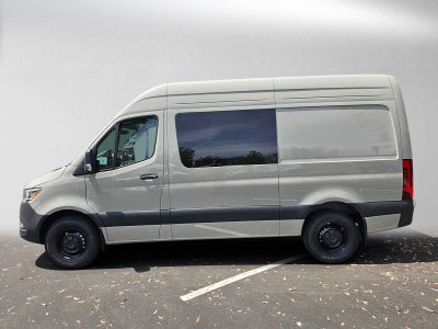 2026 Mercedes-Benz Sprinter Crew 2500 Standard Roof I4 Diesel HO 144 RWD