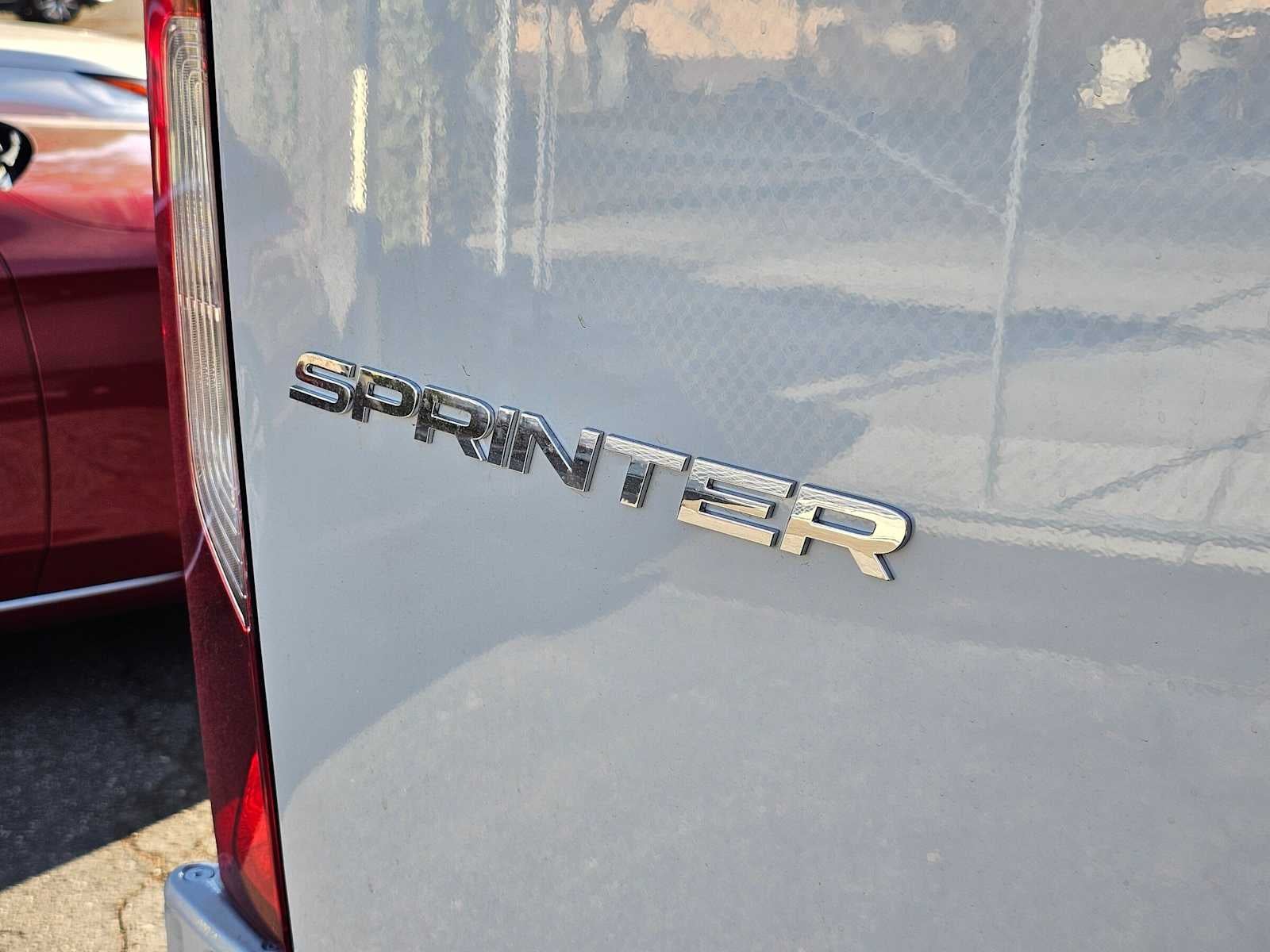 2026 Mercedes-Benz Sprinter Crew 2500 Standard Roof I4 Diesel HO 144 RWD