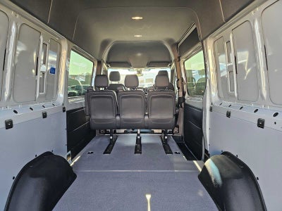 2026 Mercedes-Benz Sprinter Crew 2500 Standard Roof I4 Diesel HO 144 RWD
