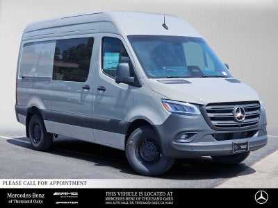 2026 Mercedes-Benz Sprinter Crew 2500 Standard Roof I4 Diesel HO 144 RWD