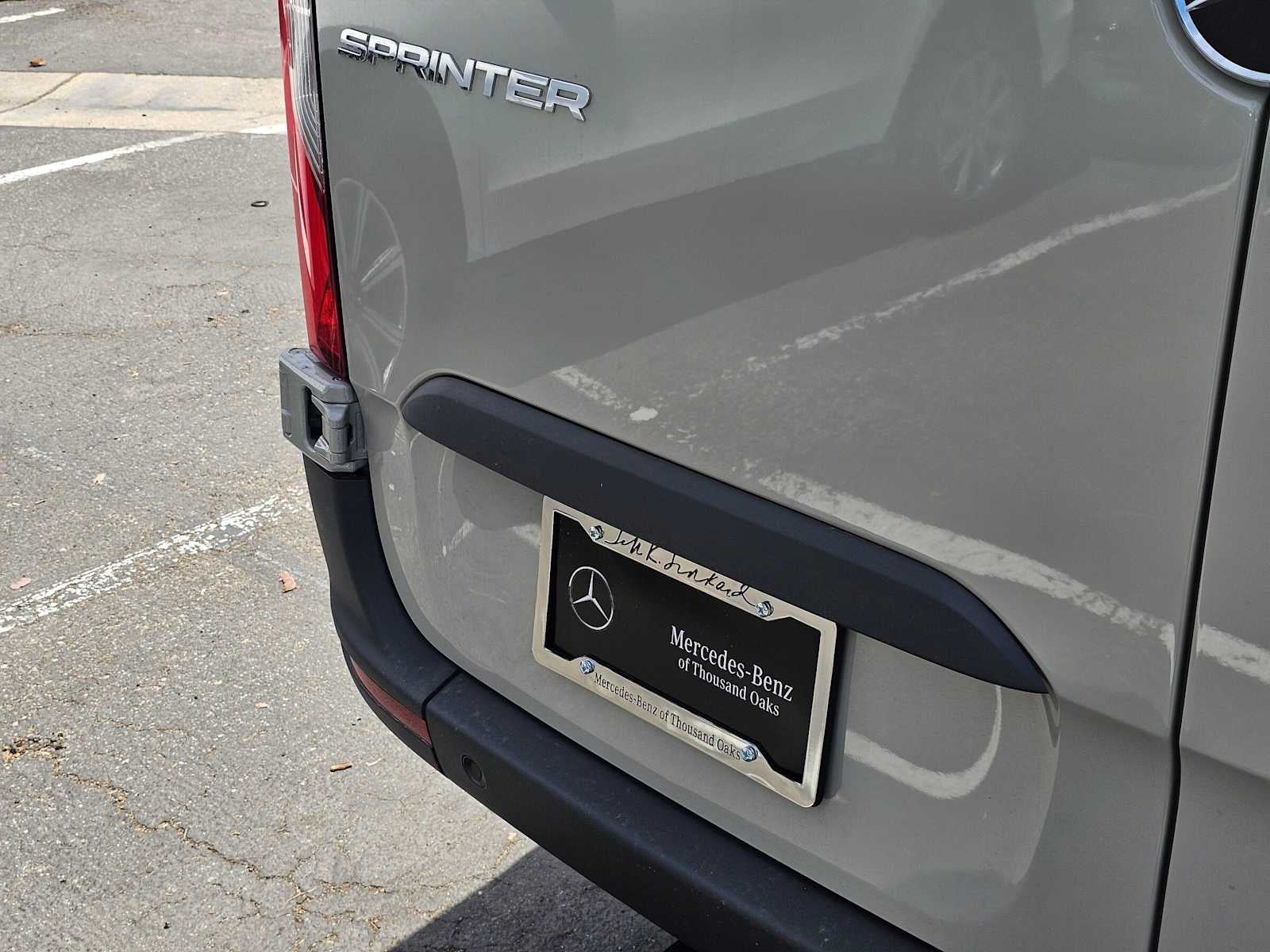 2026 Mercedes-Benz Sprinter Crew 2500 Standard Roof I4 Diesel HO 144 RWD