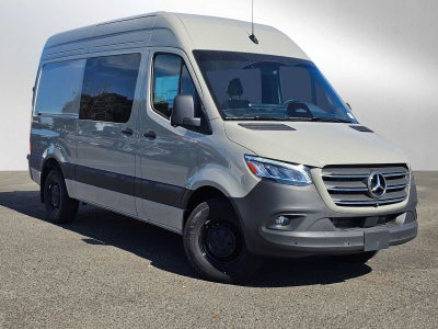 2026 Mercedes-Benz Sprinter 2500 Standard Roof I4 Diesel HO 144" RWD