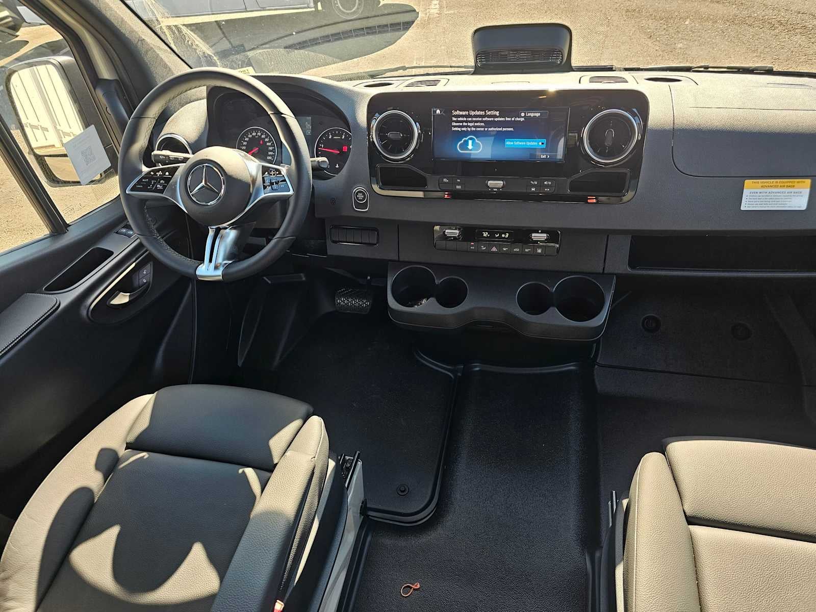 2026 Mercedes-Benz Sprinter 2500 Standard Roof I4 Diesel HO 144" RWD