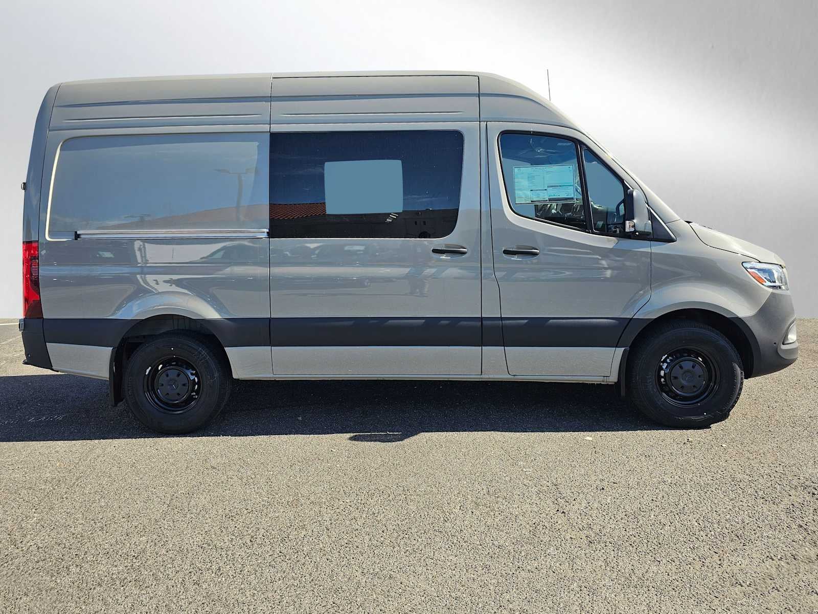 2026 Mercedes-Benz Sprinter 2500 Standard Roof I4 Diesel HO 144" RWD