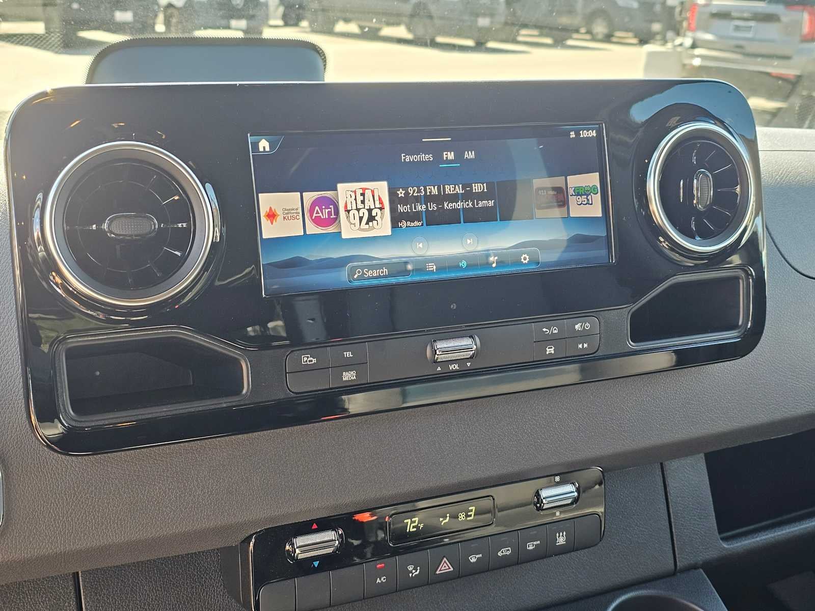 2026 Mercedes-Benz Sprinter 2500 Standard Roof I4 Diesel HO 144" RWD