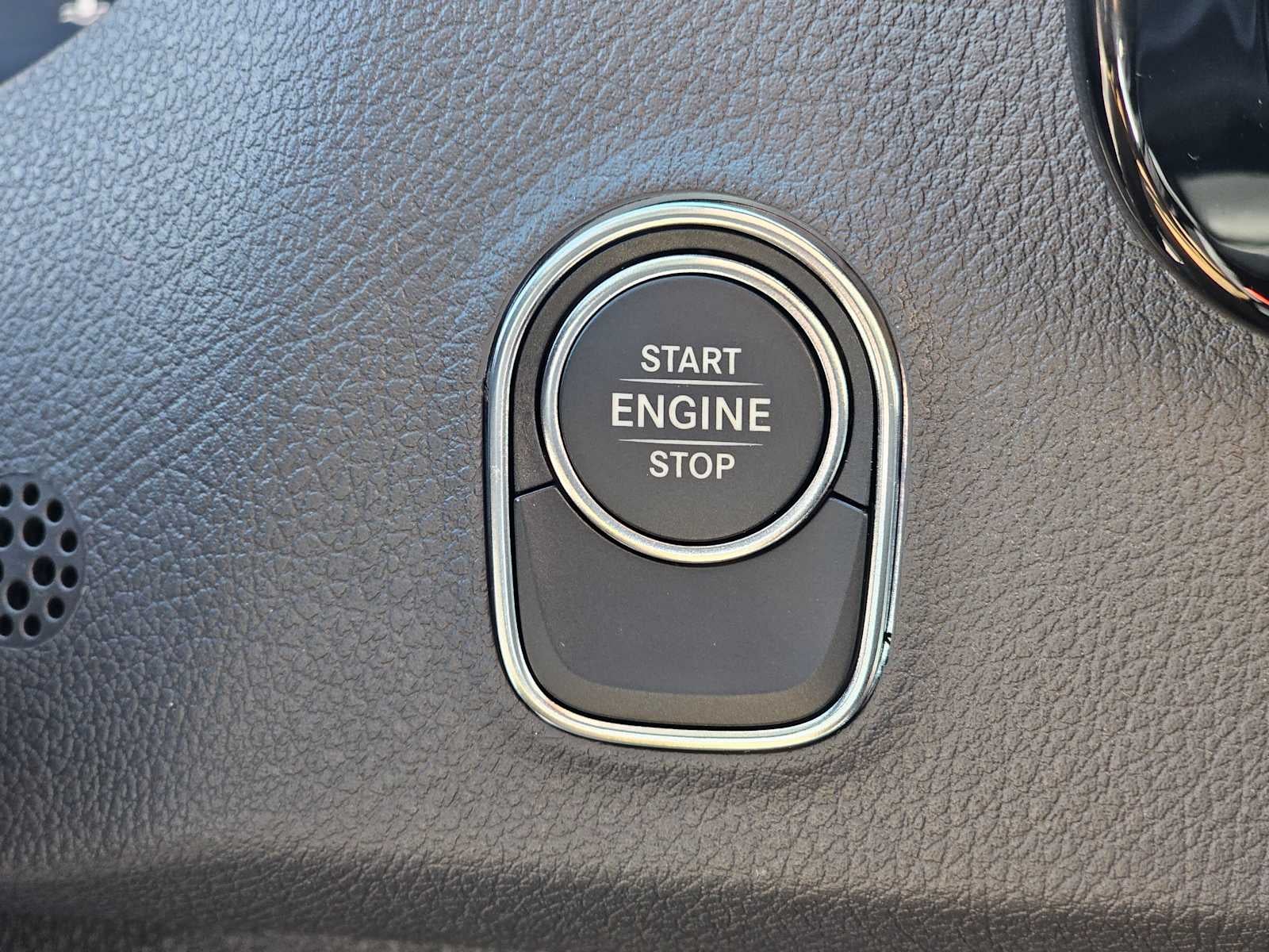 2026 Mercedes-Benz Sprinter 2500 Standard Roof I4 Diesel HO 144" RWD