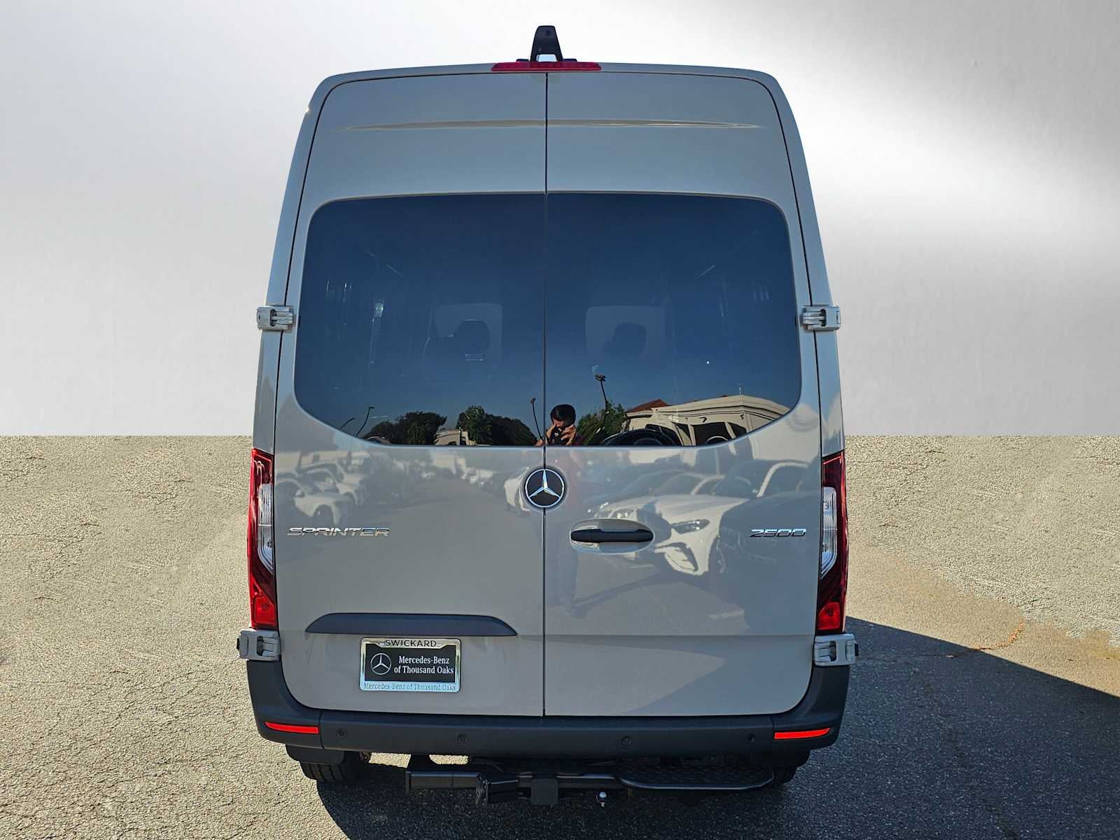 2026 Mercedes-Benz Sprinter 2500 Standard Roof I4 Diesel HO 144 RWD