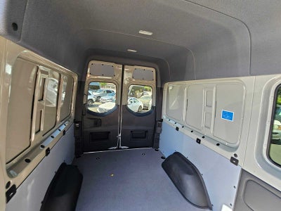 2026 Mercedes-Benz Sprinter 2500 Standard Roof I4 Diesel HO 144 RWD