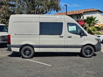 2026 Mercedes-Benz Sprinter 2500 Standard Roof I4 Diesel HO 144 RWD