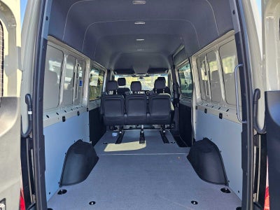 2026 Mercedes-Benz Sprinter 2500 Standard Roof I4 Diesel HO 144 RWD