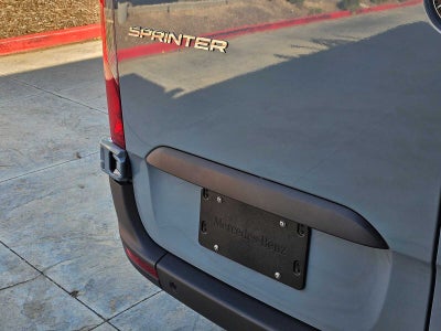 2026 Mercedes-Benz Sprinter 2500 Standard Roof I4 Diesel HO 144 RWD
