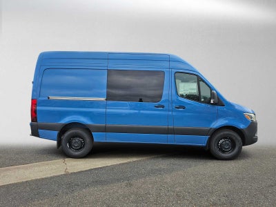 2026 Mercedes-Benz Sprinter 2500 Standard Roof I4 Diesel HO 144 RWD