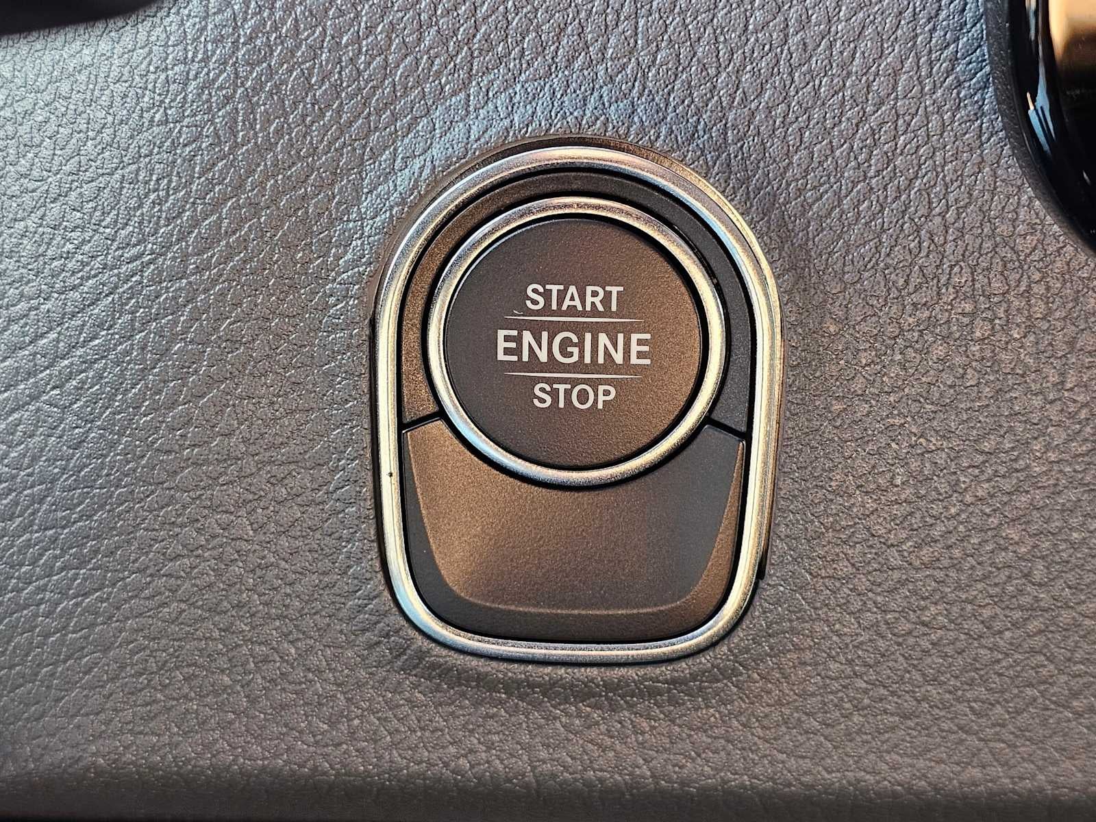 2026 Mercedes-Benz Sprinter Cargo 2500 Standard Roof I4 Diesel HO 144 AWD