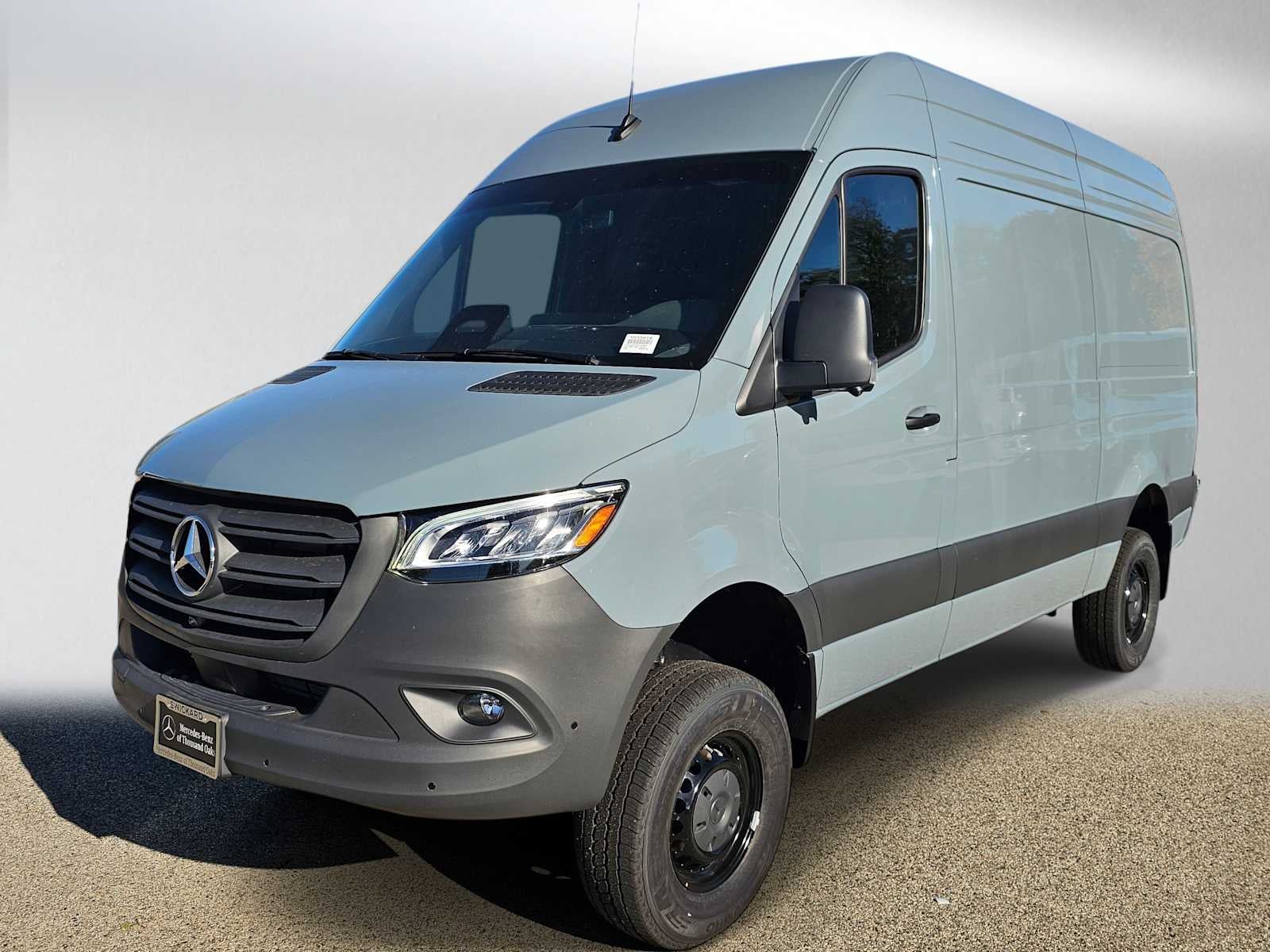 2026 Mercedes-Benz Sprinter Cargo 2500 Standard Roof I4 Diesel HO 144 AWD