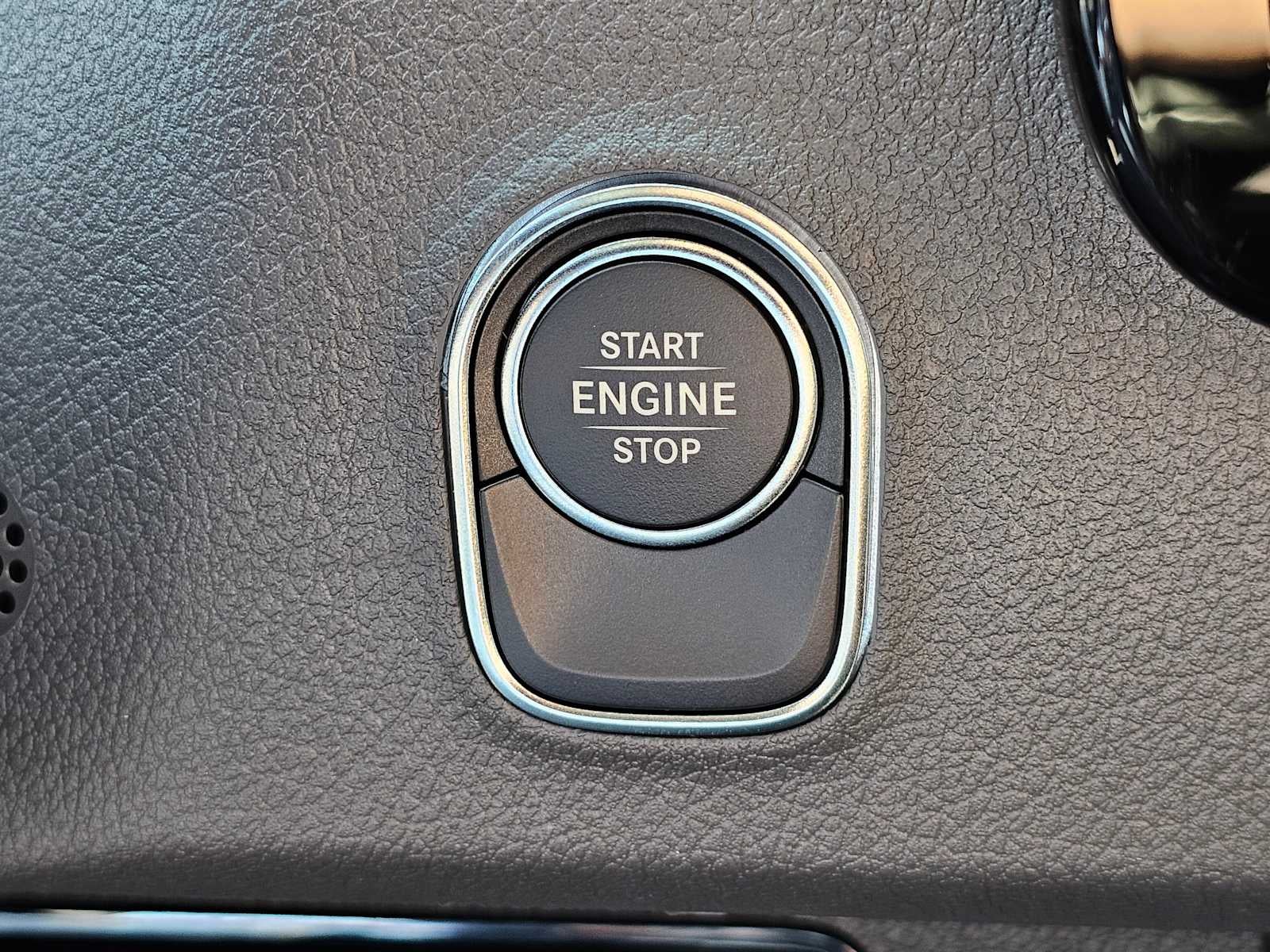 2026 Mercedes-Benz Sprinter 2500 Standard Roof I4 Diesel HO 144 AWD