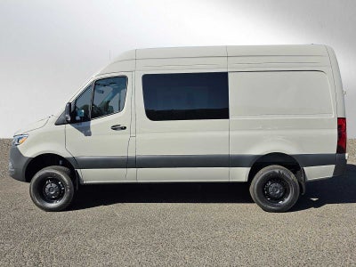2026 Mercedes-Benz Sprinter 2500 Standard Roof I4 Diesel HO 144 AWD