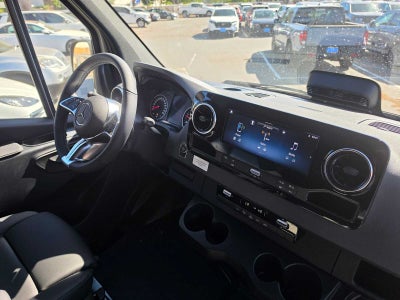 2026 Mercedes-Benz Sprinter 2500 Standard Roof I4 Diesel HO 144 AWD
