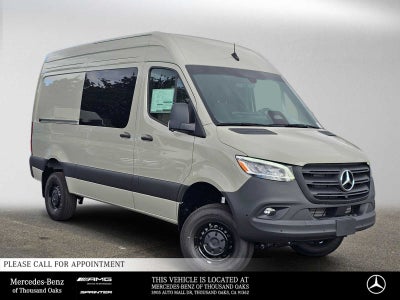 2026 Mercedes-Benz Sprinter Crew 2500 Standard Roof I4 Diesel HO 144 AWD
