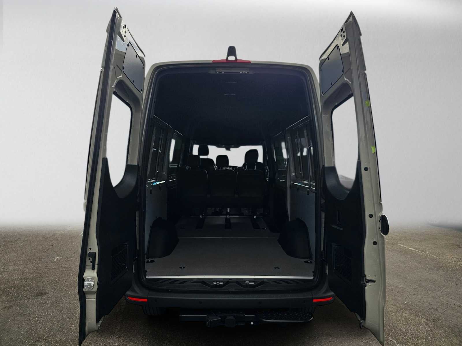 2026 Mercedes-Benz Sprinter Crew 2500 Standard Roof I4 Diesel HO 144 AWD