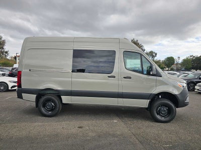 2026 Mercedes-Benz Sprinter Crew 2500 Standard Roof I4 Diesel HO 144 AWD