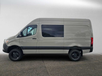 2026 Mercedes-Benz Sprinter Crew 2500 Standard Roof I4 Diesel HO 144 AWD