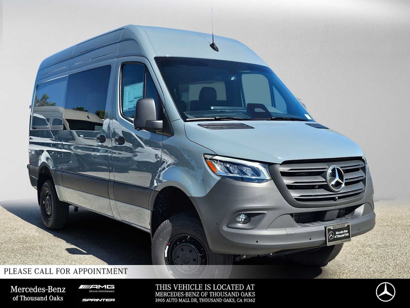 2026 Mercedes-Benz Sprinter Crew 2500 Standard Roof I4 Diesel HO 144 AWD