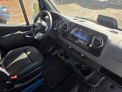 2026 Mercedes-Benz Sprinter Cargo 2500 Standard Roof I4 Diesel HO 144 AWD