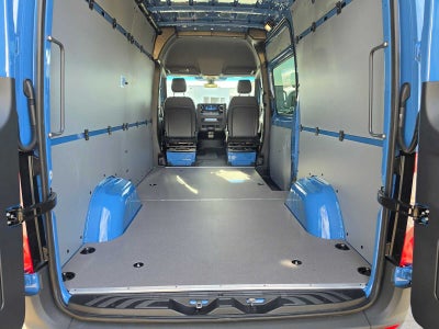 2026 Mercedes-Benz Sprinter Cargo 2500 Standard Roof I4 Diesel HO 144 AWD