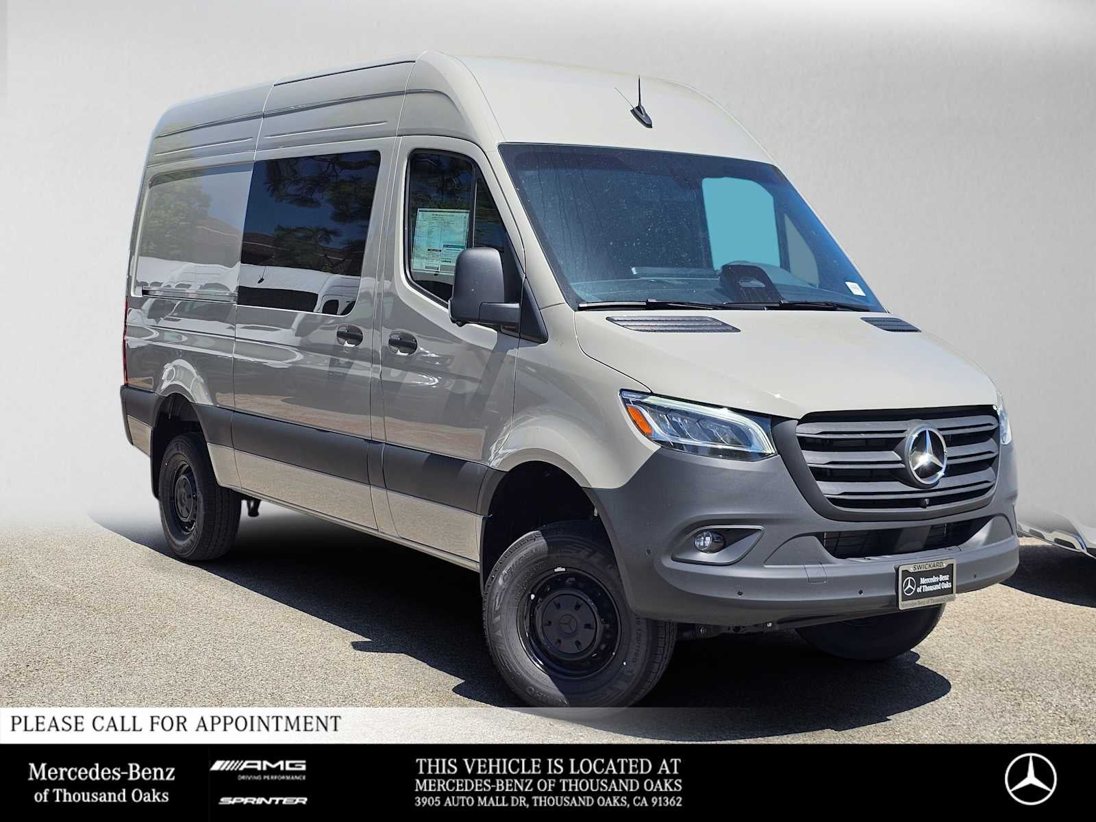 2026 Mercedes-Benz Sprinter Cargo 2500 Standard Roof I4 Diesel HO 144 AWD