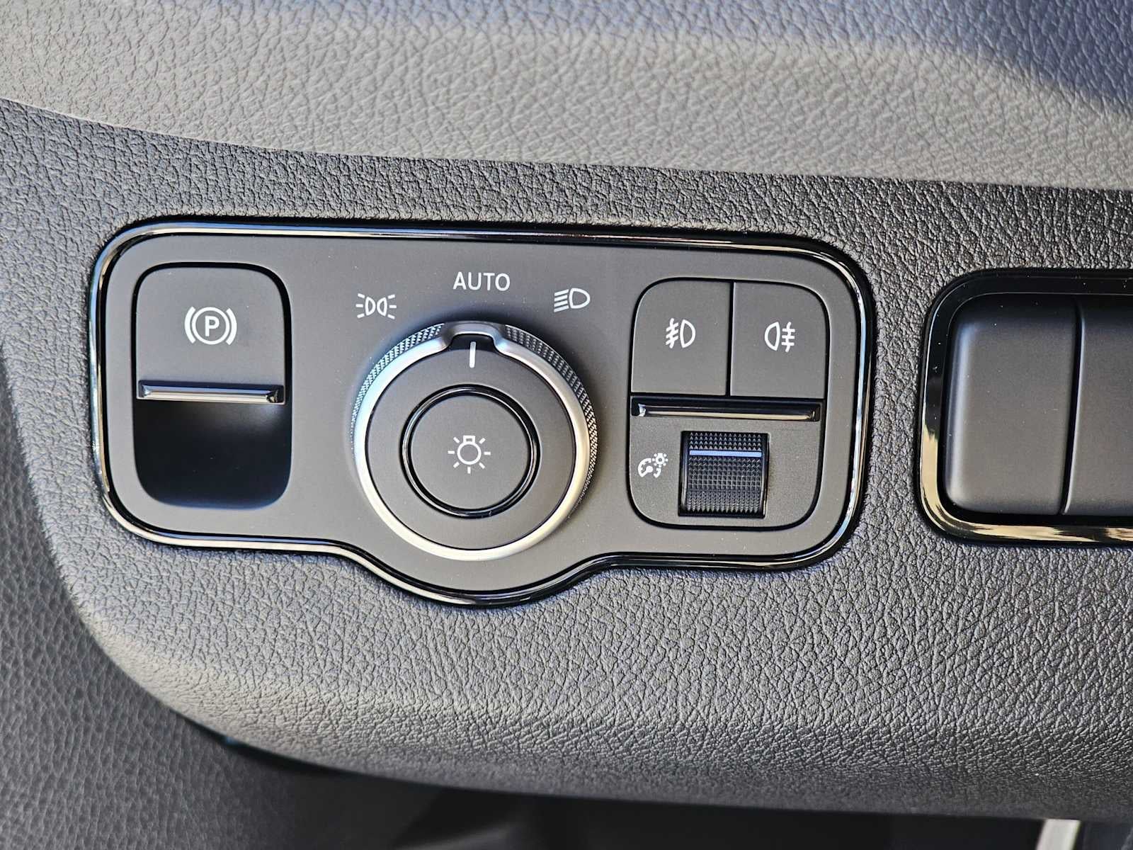 2026 Mercedes-Benz Sprinter Cargo 2500 Standard Roof I4 Diesel HO 144 AWD