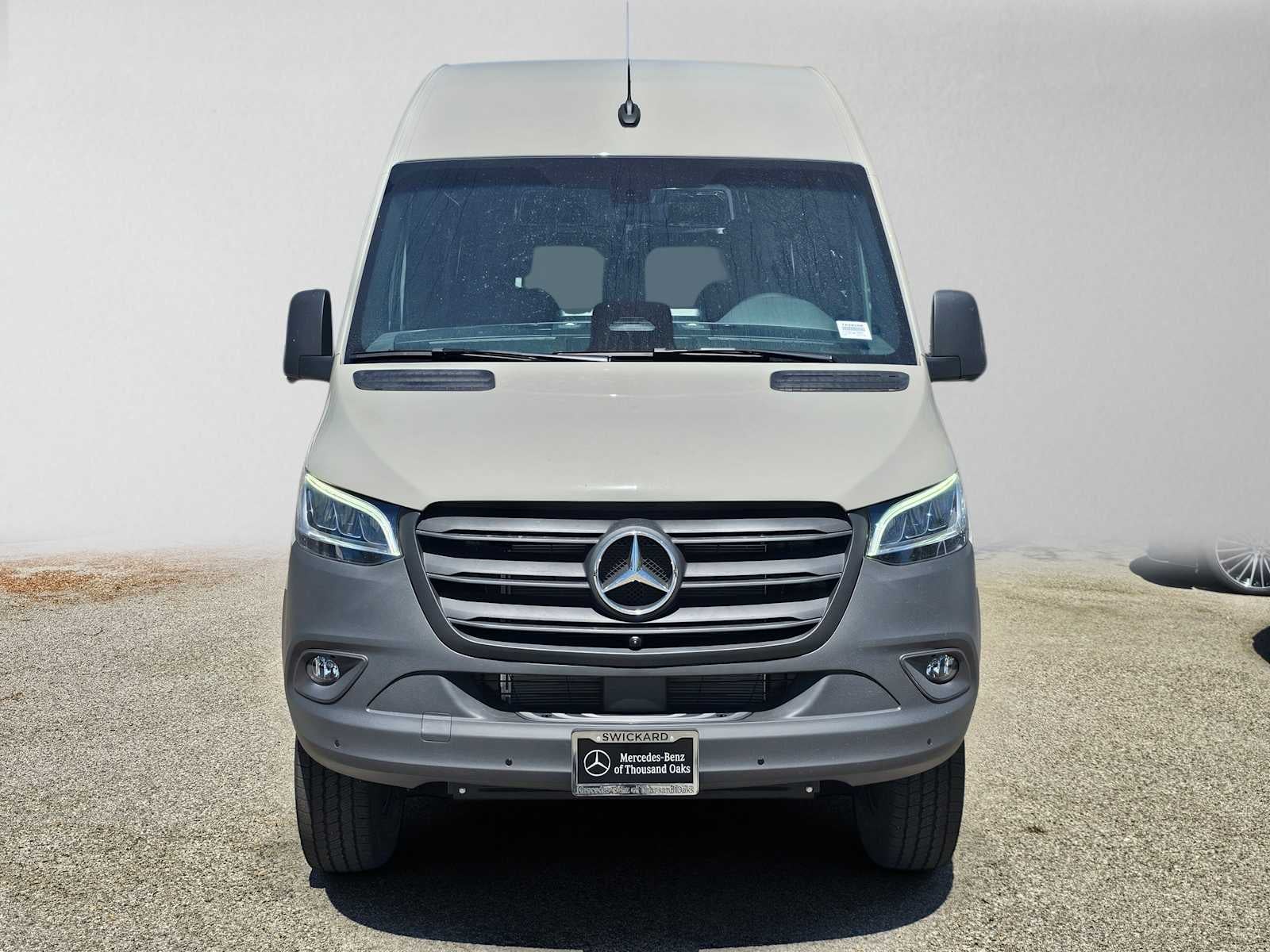 2026 Mercedes-Benz Sprinter Cargo 2500 Standard Roof I4 Diesel HO 144 AWD