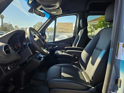 2026 Mercedes-Benz Sprinter 2500 Standard Roof I4 Diesel HO 144 AWD