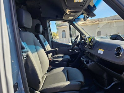 2026 Mercedes-Benz Sprinter Cargo 2500 Standard Roof I4 Diesel HO 144 AWD