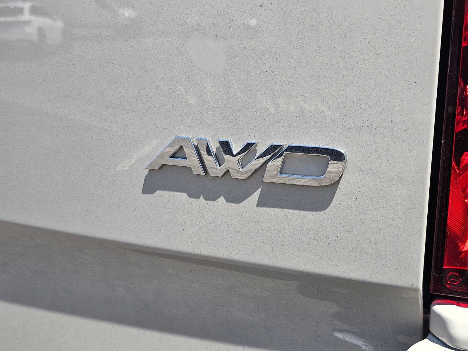 2026 Mercedes-Benz Sprinter Crew 2500 Standard Roof I4 Diesel HO 144 AWD