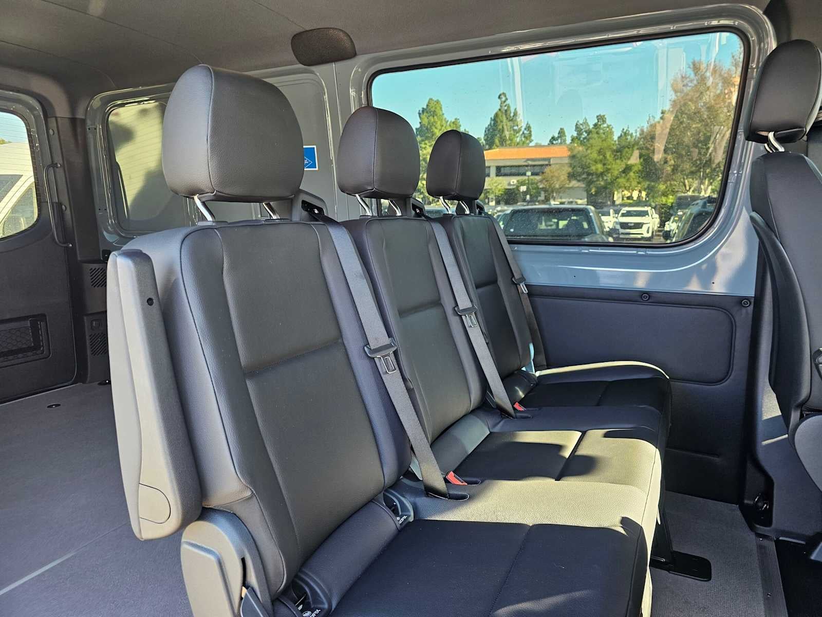 2026 Mercedes-Benz Sprinter Crew 2500 Standard Roof I4 Diesel HO 144 AWD