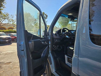 2026 Mercedes-Benz Sprinter Crew 2500 Standard Roof I4 Diesel HO 144 AWD