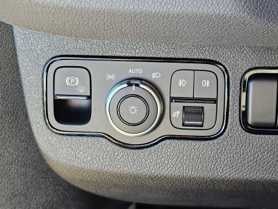 2026 Mercedes-Benz Sprinter Crew 2500 Standard Roof I4 Diesel HO 144 AWD