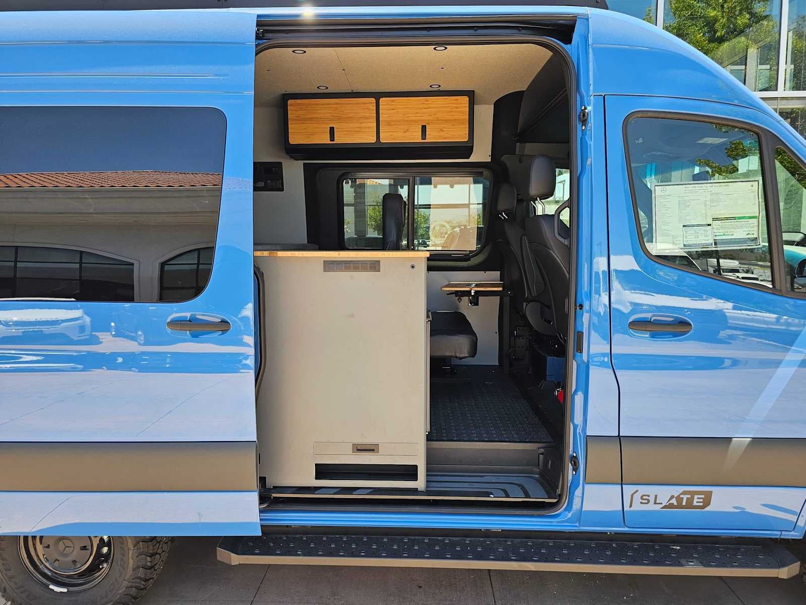 2026 Mercedes-Benz Sprinter 2500 Standard Roof I4 Diesel HO 144 AWD