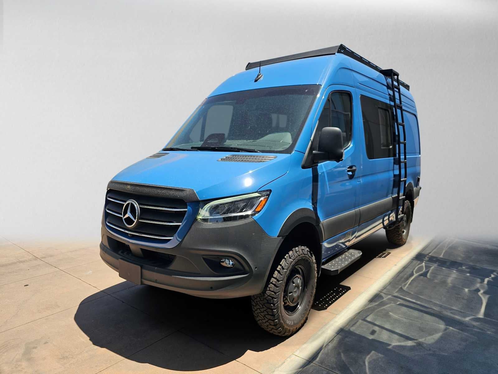 2026 Mercedes-Benz Sprinter 2500 Standard Roof I4 Diesel HO 144 AWD