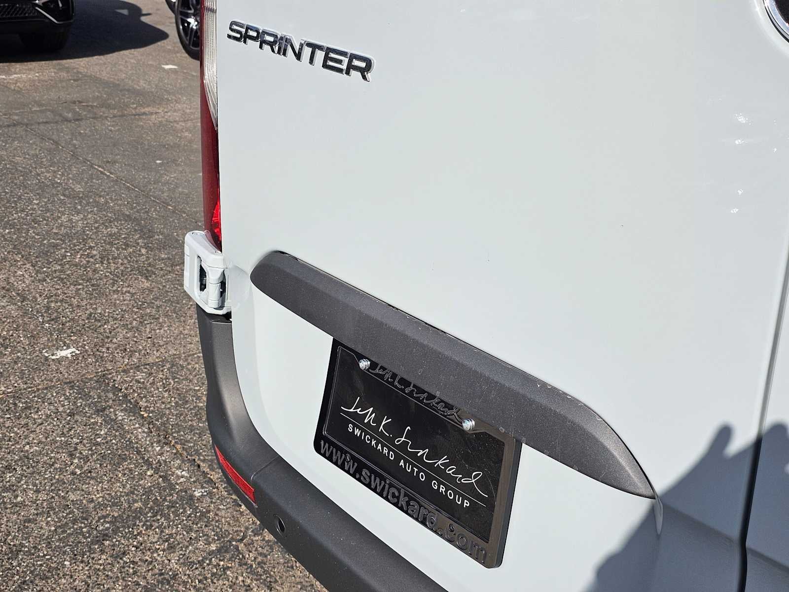 2026 Mercedes-Benz Sprinter 2500 Standard Roof I4 Diesel HO 144 AWD