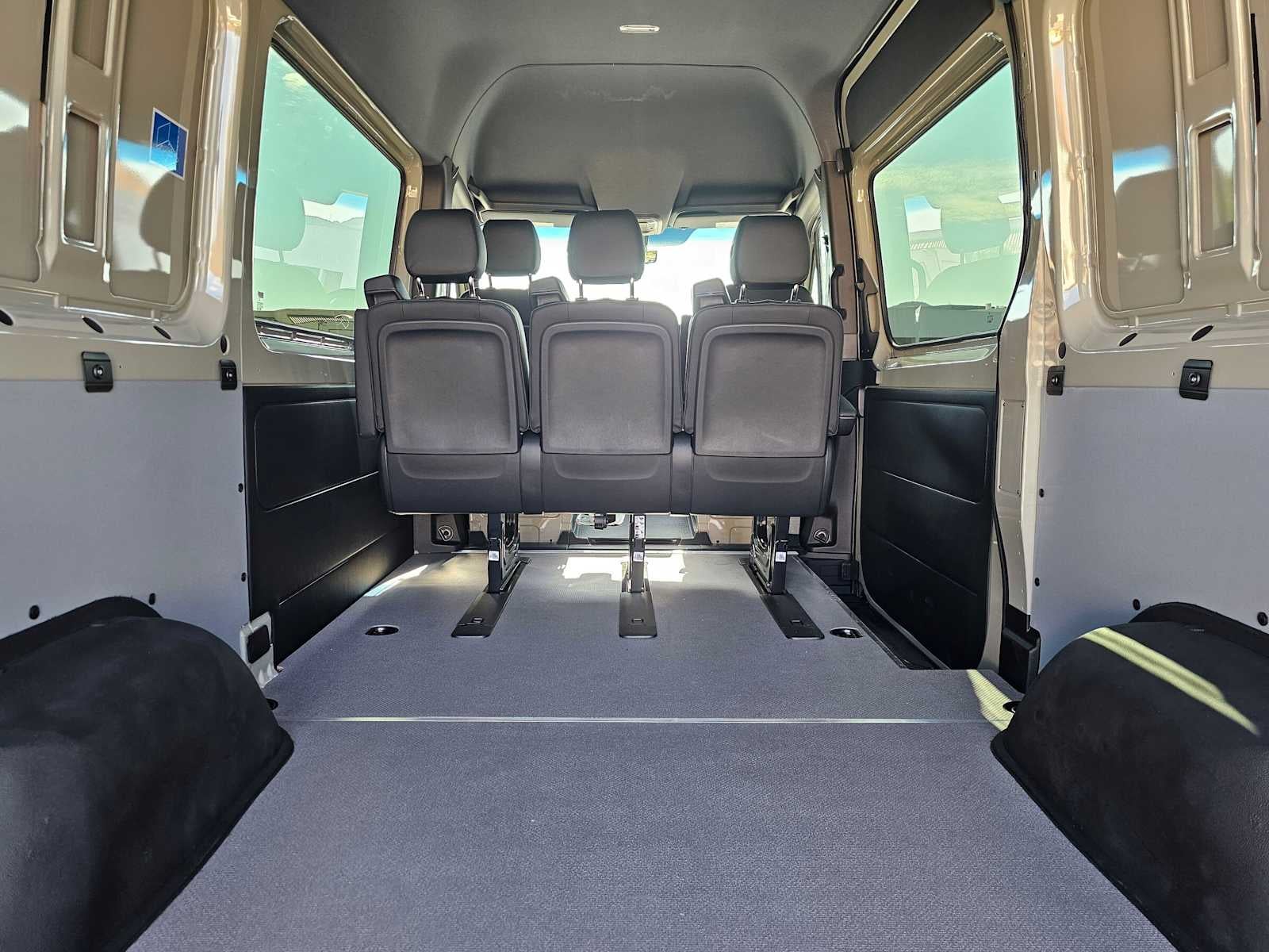 2026 Mercedes-Benz Sprinter 2500 Standard Roof I4 Diesel HO 144 AWD