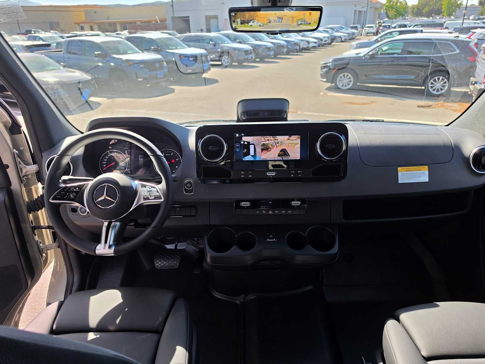 2026 Mercedes-Benz Sprinter Crew 2500 Standard Roof I4 Diesel HO 144 AWD