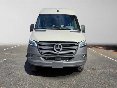 2026 Mercedes-Benz Sprinter Crew 2500 Standard Roof I4 Diesel HO 144 AWD
