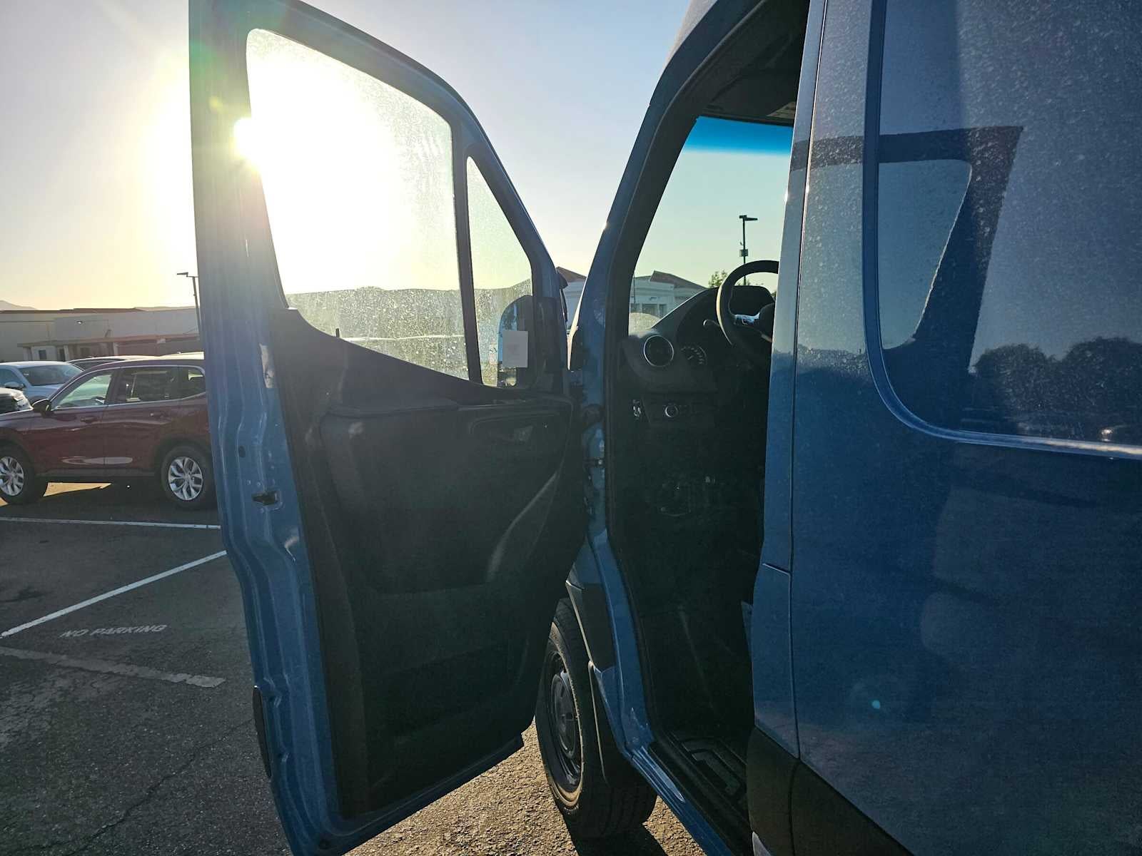 2026 Mercedes-Benz Sprinter Cargo 2500 Standard Roof I4 Diesel HO 144 AWD