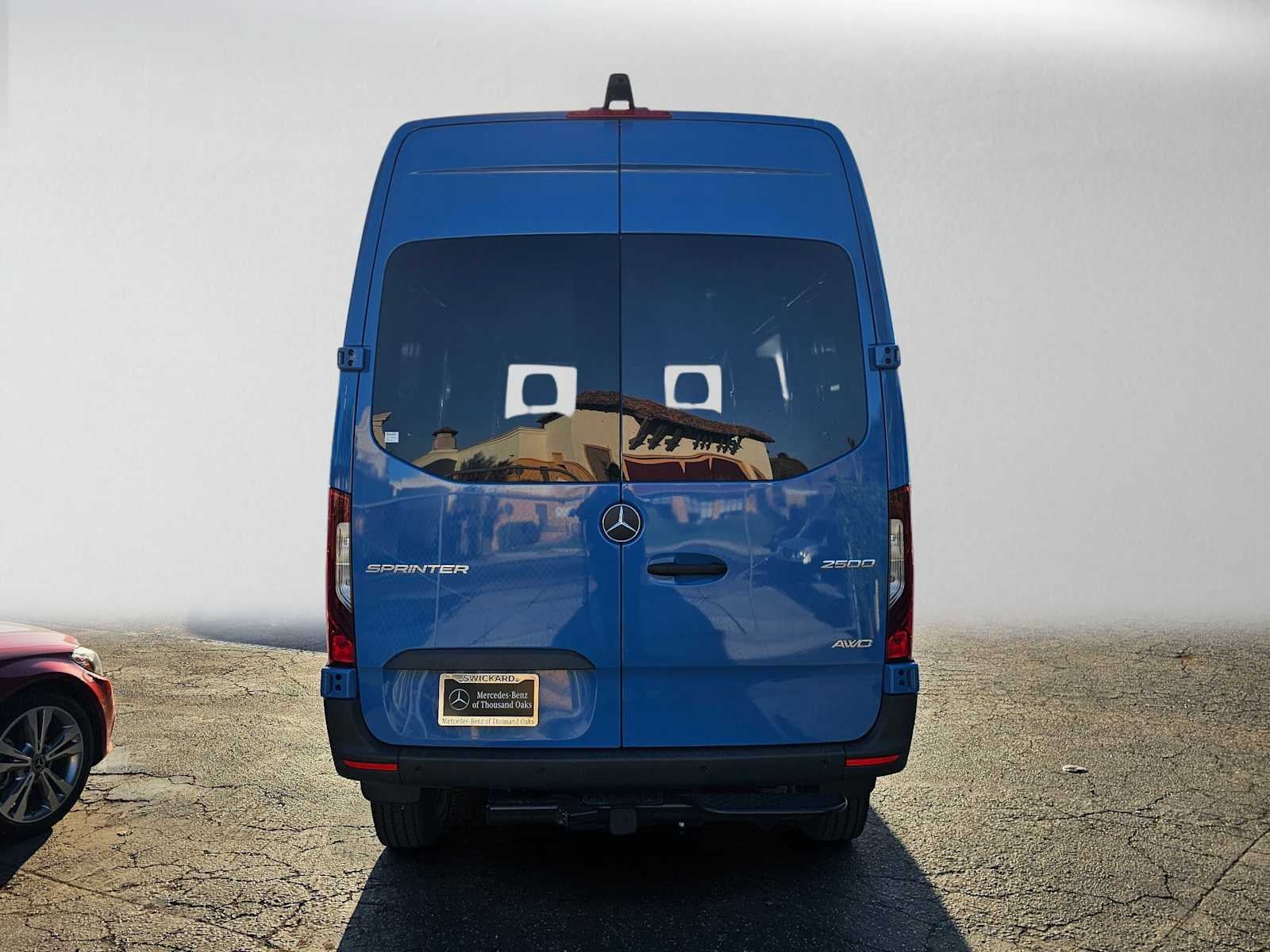 2026 Mercedes-Benz Sprinter Cargo 2500 Standard Roof I4 Diesel HO 144 AWD