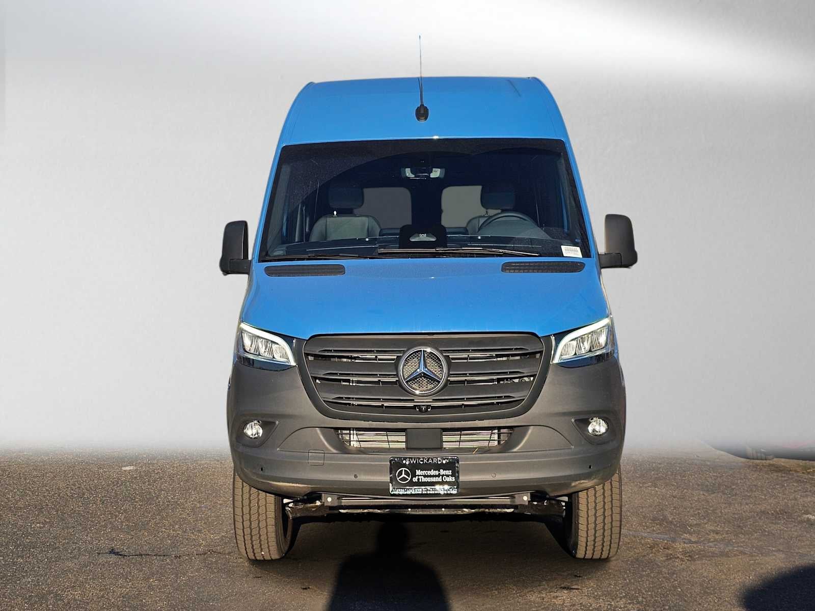 2026 Mercedes-Benz Sprinter Cargo 2500 Standard Roof I4 Diesel HO 144 AWD