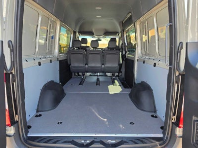 2026 Mercedes-Benz Sprinter Crew 2500 Standard Roof I4 Diesel HO 144 AWD