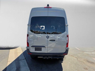 2026 Mercedes-Benz Sprinter Crew 2500 Standard Roof I4 Diesel HO 144 AWD