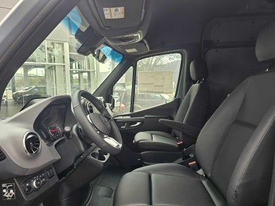 2026 Mercedes-Benz Sprinter Cargo 2500 Standard Roof I4 Diesel HO 144 AWD
