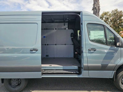 2026 Mercedes-Benz Sprinter 2500 Standard Roof I4 Diesel HO 144 AWD